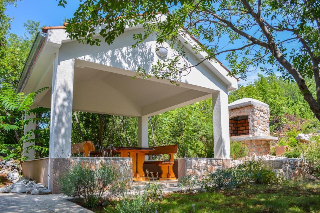 Sea View Apartments Кленовица Екстериор снимка